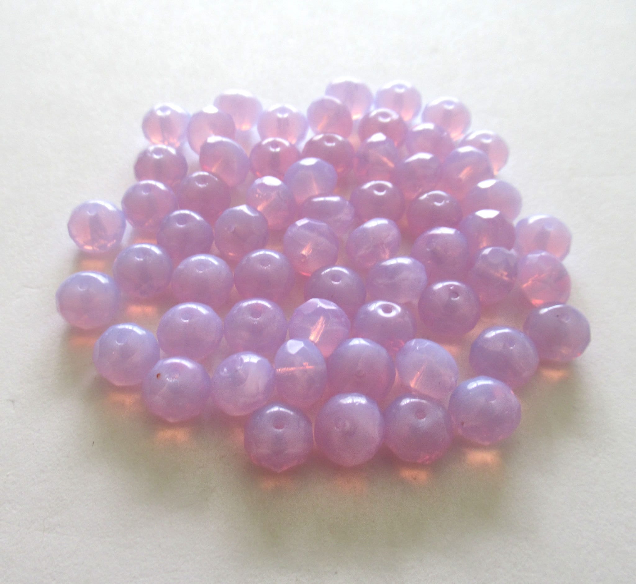 25 Czech glass puffy rondelle beads - 6 x 9mm milky lavender / alexandrite / lilac fire polished faceted beads C00731
