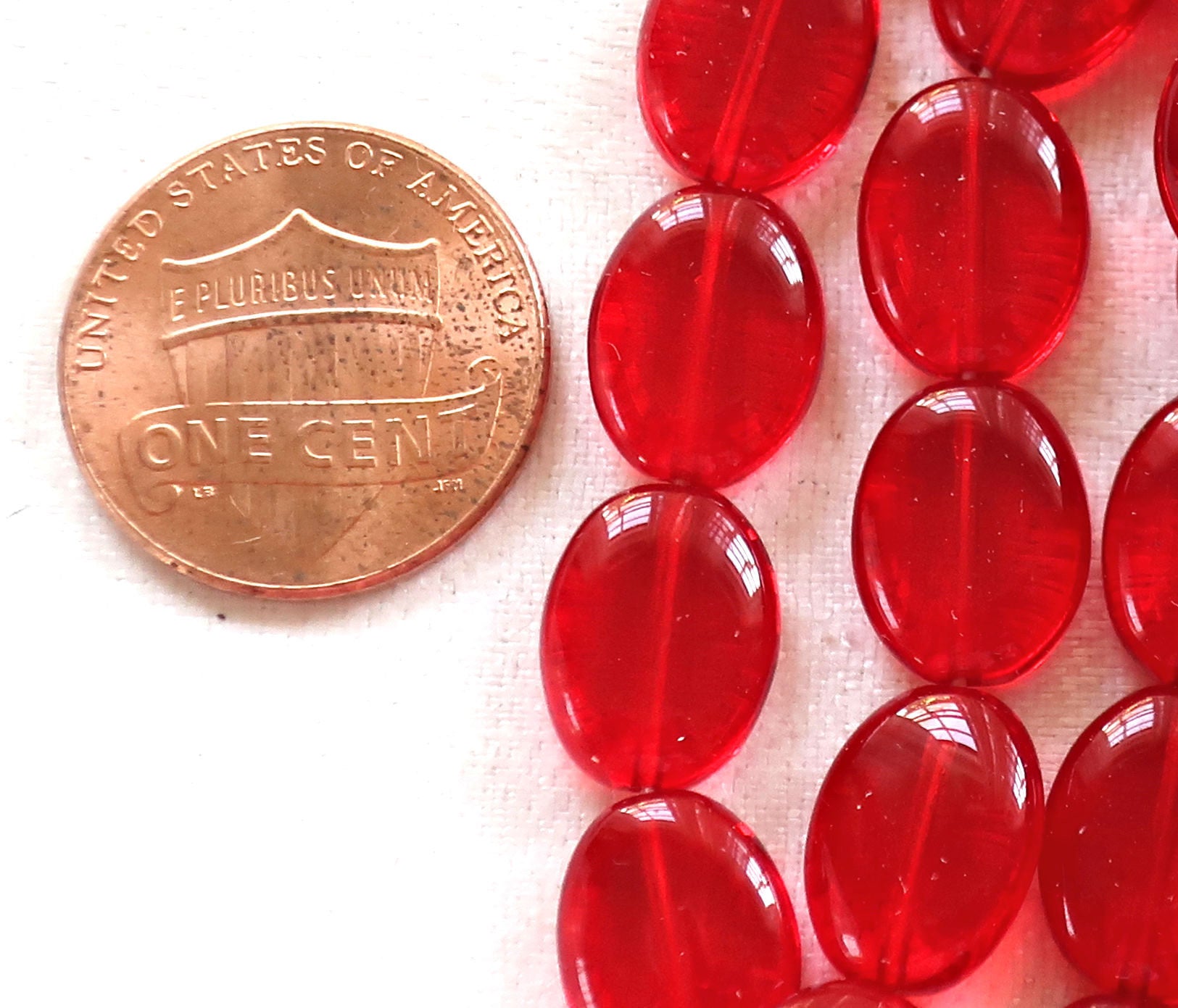 25 transparent siam red flat oval Czech Glass beads, 12mm x 9mm pressed glass beads C4525 - Glorious Glass Beads