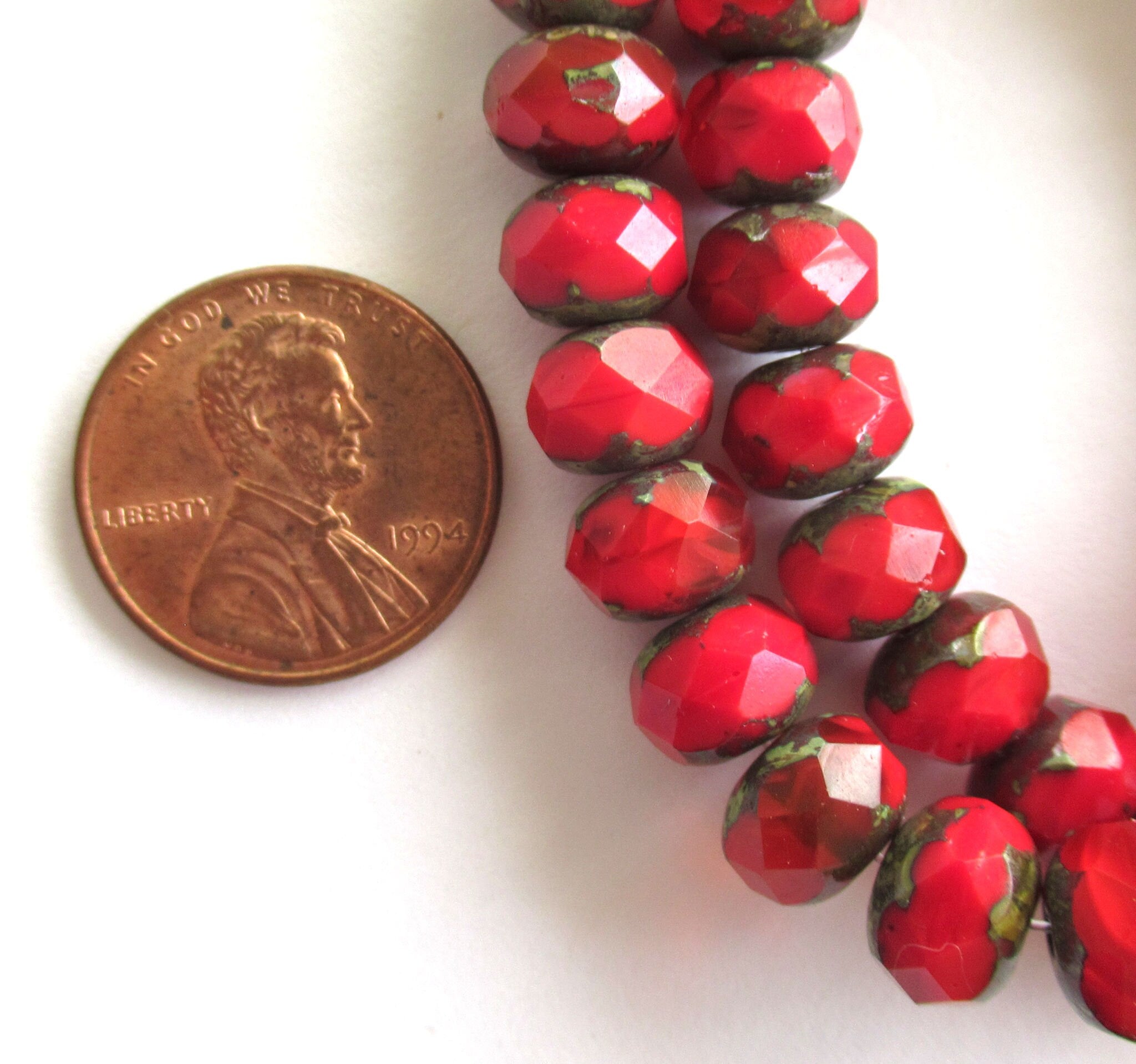 Lot of 25 Czech glass faceted puffy rondelle beads - 6 x 9mm opaque bright red silk picasso rondelles C00523