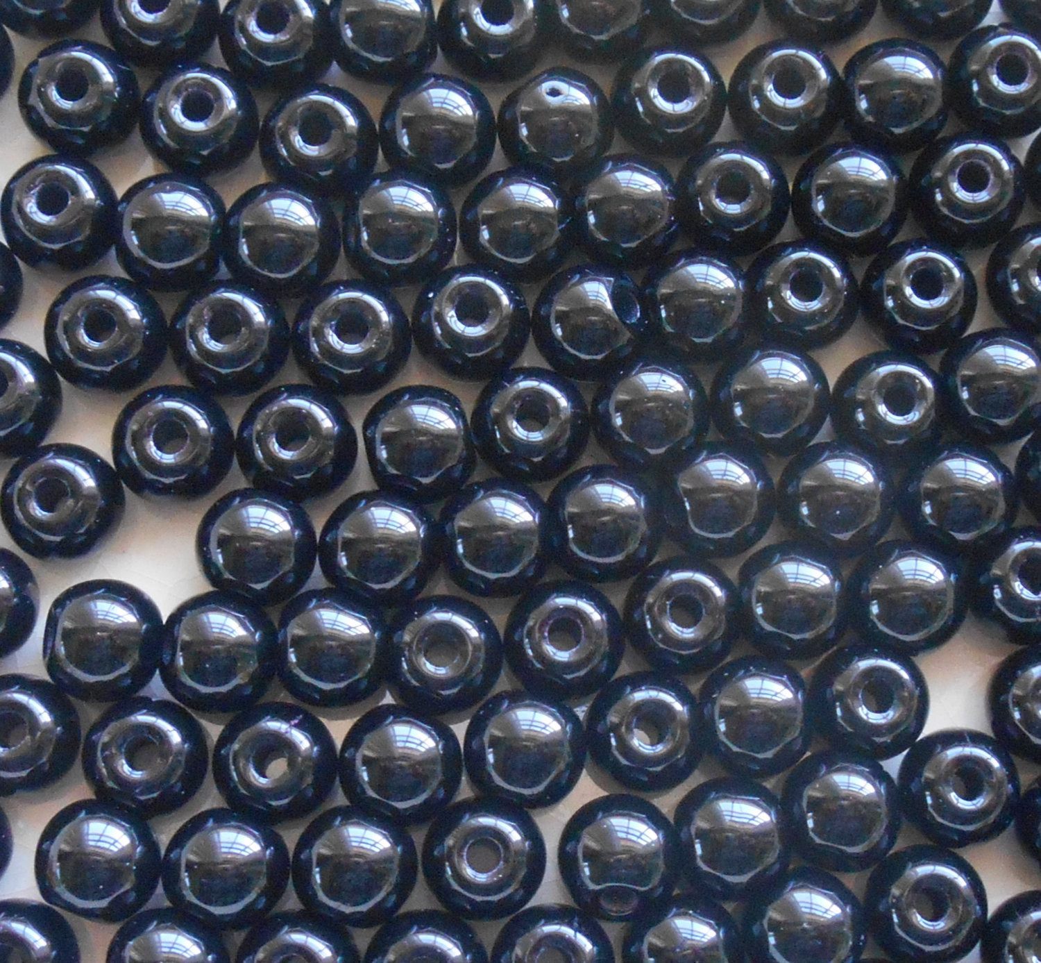 Lot of 25 8mm Czech glass big hole beads, Jet Black smooth round druk beads with 2mm holes C4601 - Glorious Glass Beads