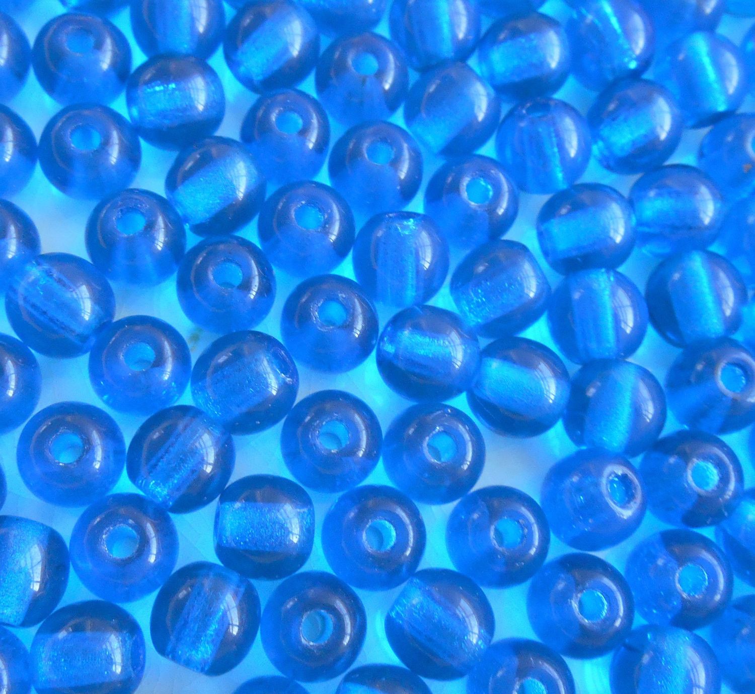 Lot of 25 8mm Czech glass big hole beads, Capri Blue smooth round druk beads with 2mm holes C0401 - Glorious Glass Beads