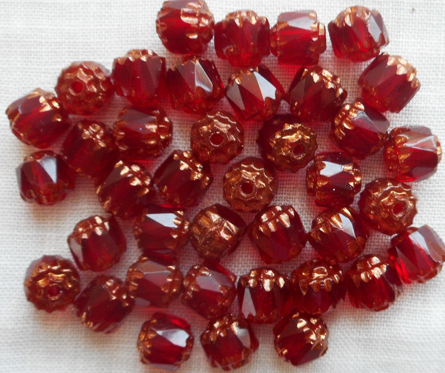 Lot of 25 Garnet, Ruby Red 6mm crown picasso beads, faceted, firepolished, antique cut, Czech glass beads C1801 - Glorious Glass Beads