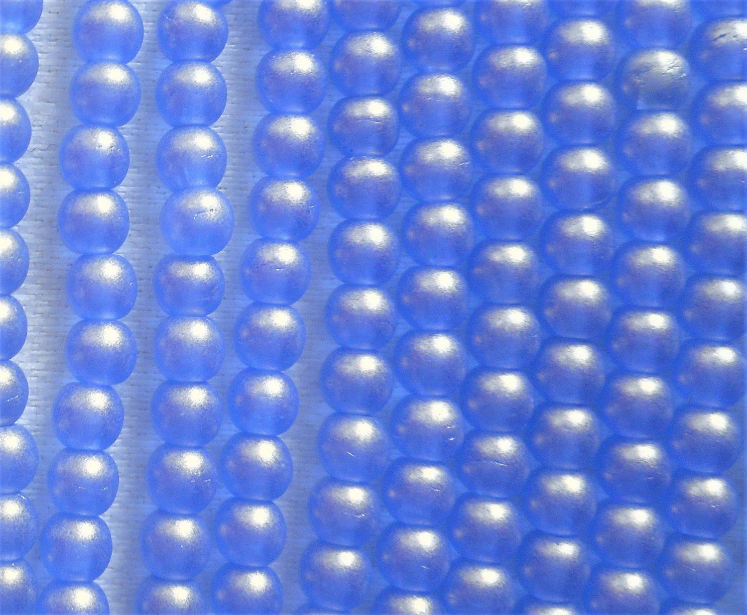 Lot of 100 4mm Sueded Gold Sapphire Blue Czech glass druk beads, golden blue suede smooth round druks, C3601 - Glorious Glass Beads