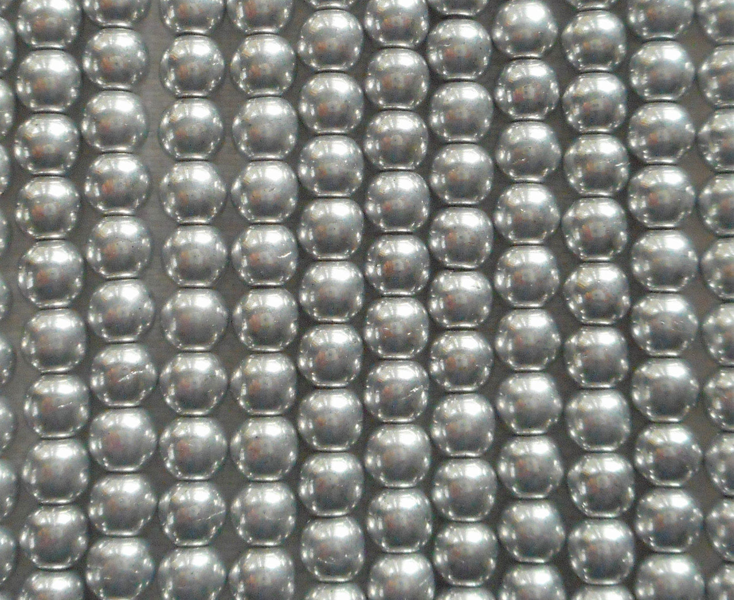 Lot of 100 4mm metallic silver Czech glass druk beads, silver smooth round druks, C2901 - Glorious Glass Beads