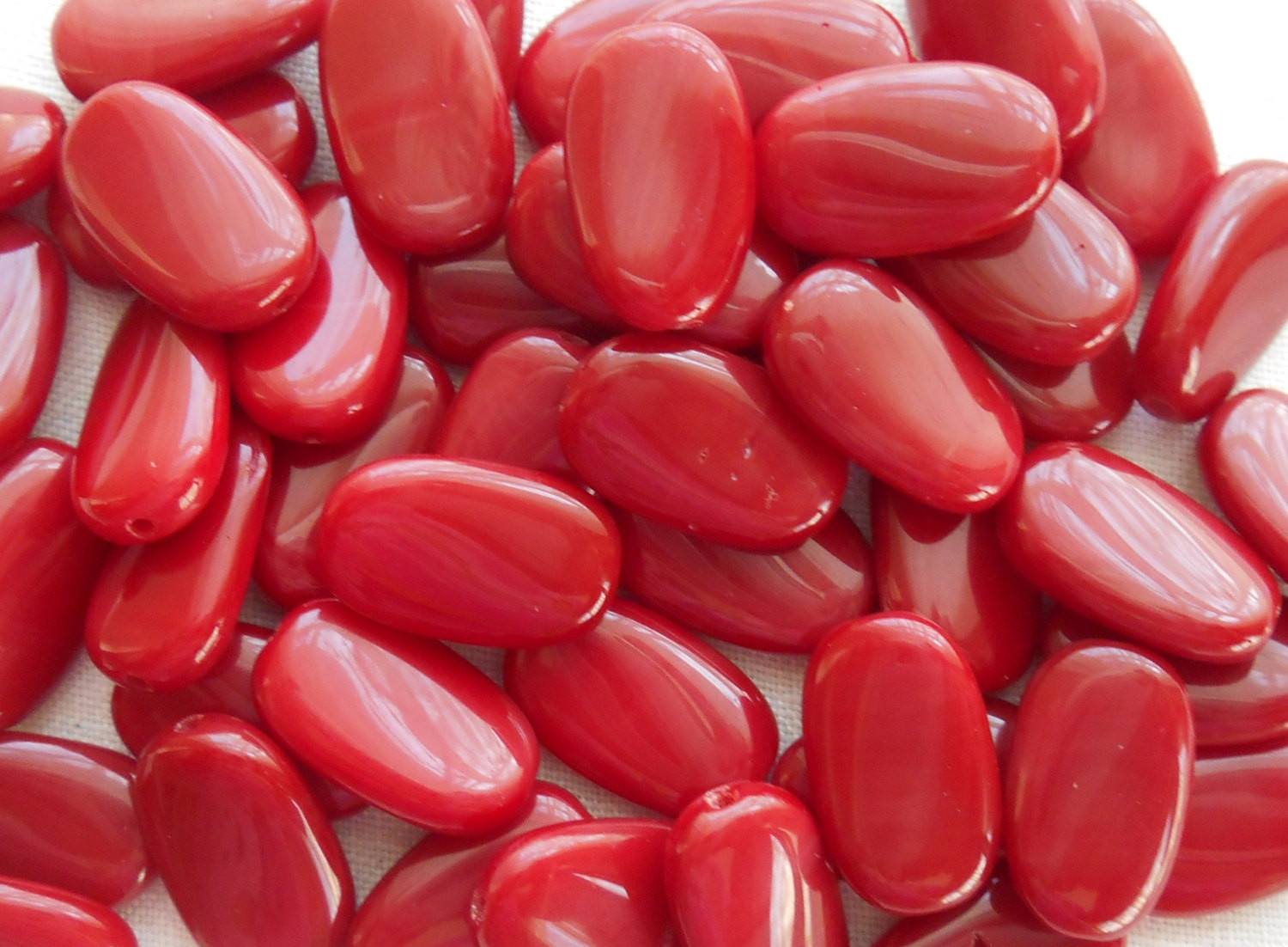 Lot of 25 Blood Red Opaque slightly twisted oval Czech pressed Glass beads, 14mm x 8mm, C3625 - Glorious Glass Beads