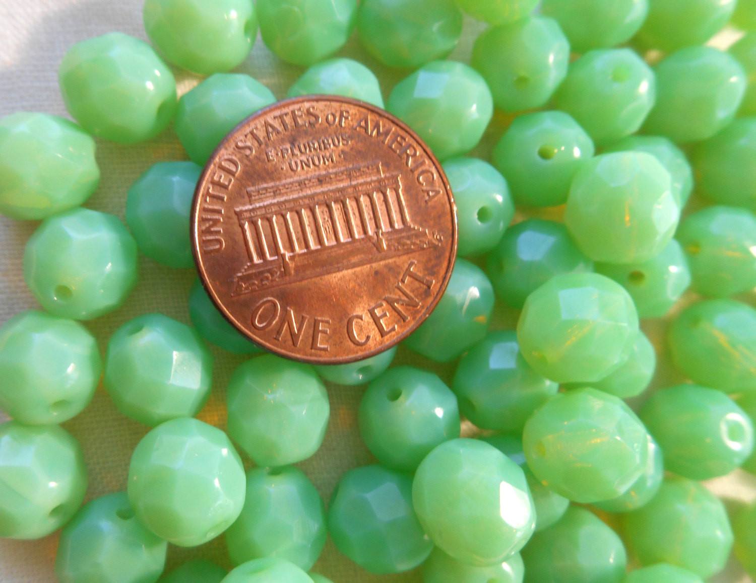 Lot of 25 8mm Jade Green Opal, opaque faceted round firepolished glass beads, C7825 - Glorious Glass Beads