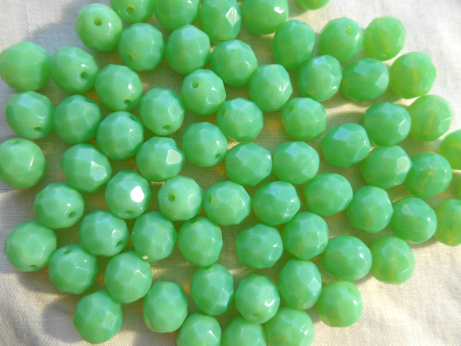 Lot of 25 8mm Jade Green Opal, opaque faceted round firepolished glass beads, C7825 - Glorious Glass Beads