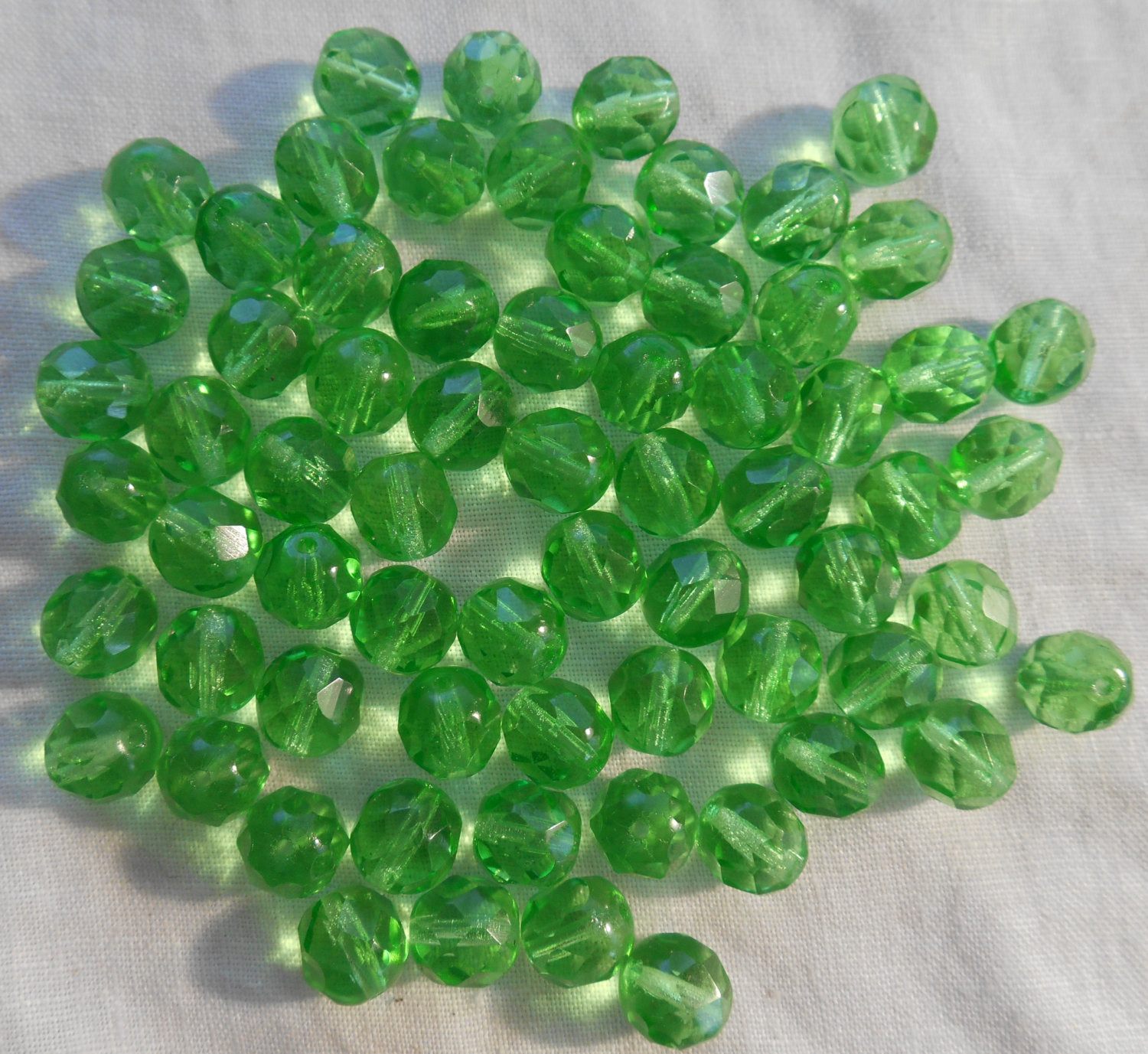 Lot of 25 8mm Mint Green, faceted round firepolished glass beads, C8425 - Glorious Glass Beads