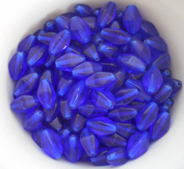 Lot of 25 11mm x 7mm Cobalt Blue Czech glass lantern or tube beads, C0034