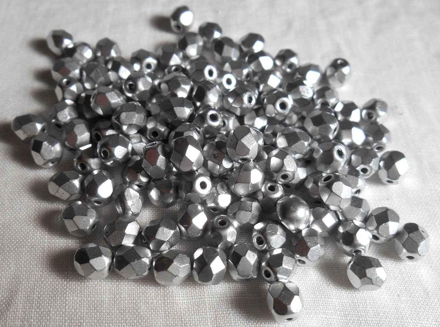 Lot of 25 6mm Matte Silver Czech glass, firepolished, faceted round beads, C0525 - Glorious Glass Beads