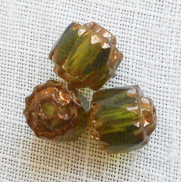 Lot of 25 Olivine Green 6mm crown picasso beads, faceted, firepolished, antique cut, Czech glass beads C1801