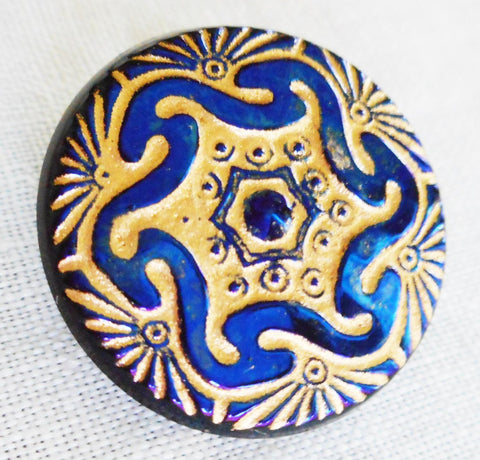 One 19mm Czech glass button, Iridescent blue & purple primitive pattern with a gold wash, decorative shank buttons 06101 - Glorious Glass Beads