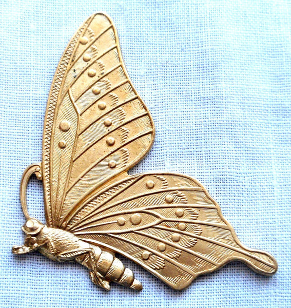 One raw brass stamping, art nouveau, Victorian butterfly, pendant, charm, connector, 47mm x 28mm, USA made, C02101