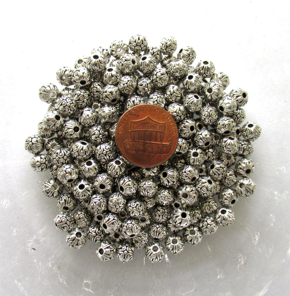 Antique Tibetan style - silver tone metal alloy beads - 5mm - ornate round beads - 30 pieces - C0087