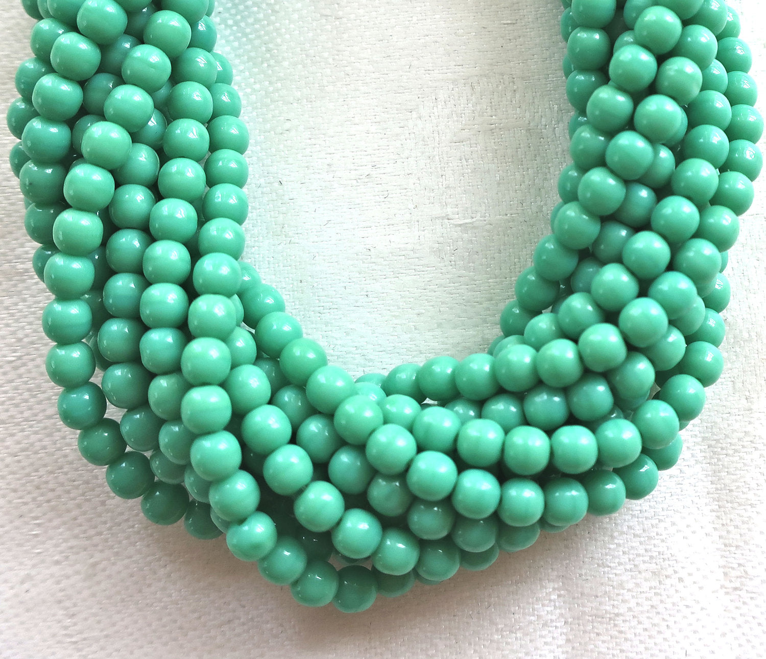 Lot of 100 4mm Opaque Turquoise Green Czech glass druks, smooth round druk beads C0087
