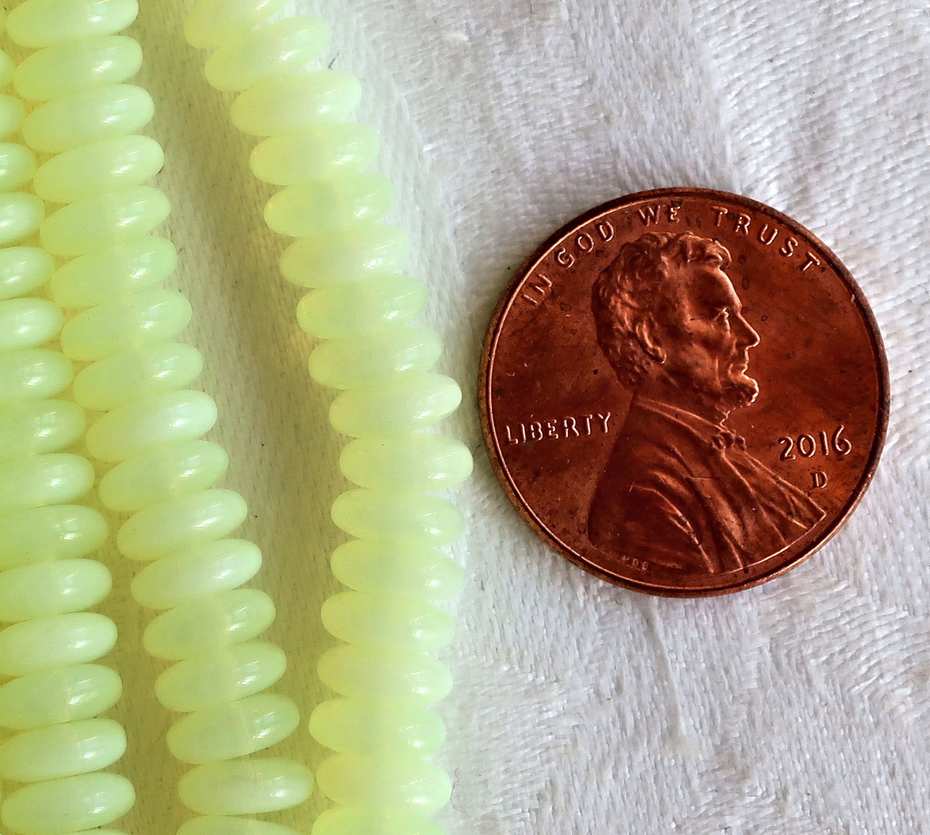 Lot of 50 6mm Czech glass rondelle beads, milky jonquil yellow flat spacers or rondelles C0601