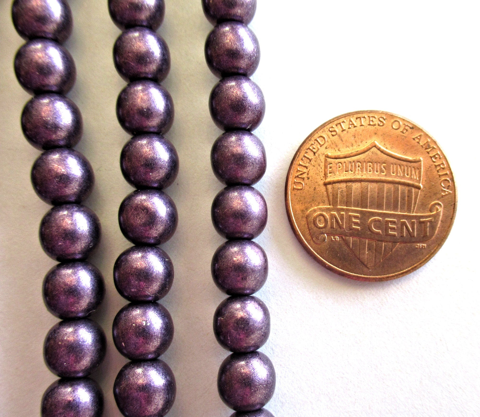 Fifty 6mm Czech glass druks - Saturated Matte Metallic Tawny Port - amethyst - purple - smooth round druk beads C0027