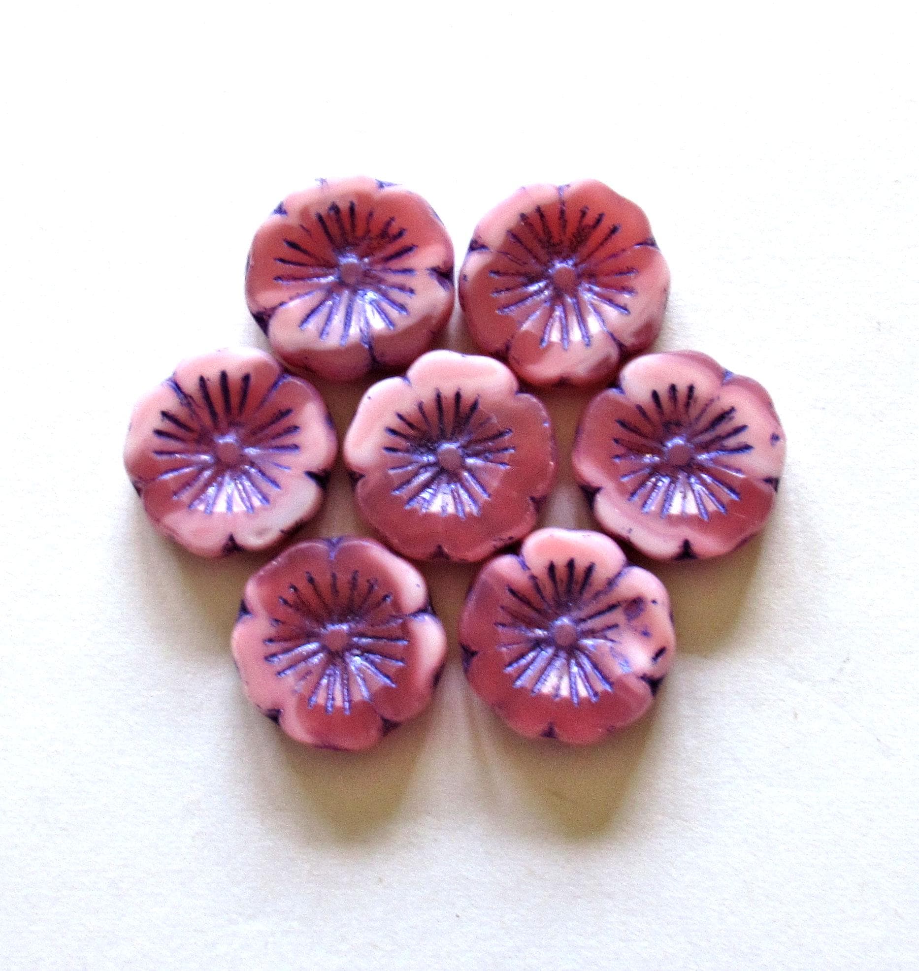 Six Czech glass flower beads - 14mm - light & dark pink mix w/ purple accents - table cut - Hawaiian hibiscus flower beads - C00342