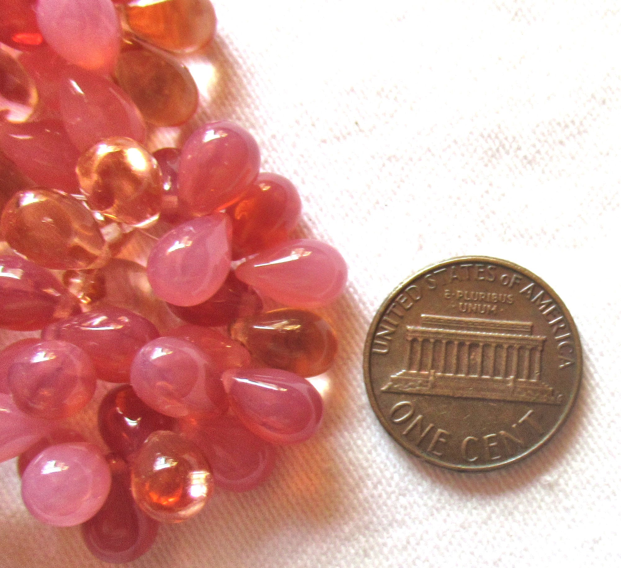 Lot of 25 Czech glass drop beads - mix of transparent and milky pink - smooth teardrop beads - 9 x 6mm