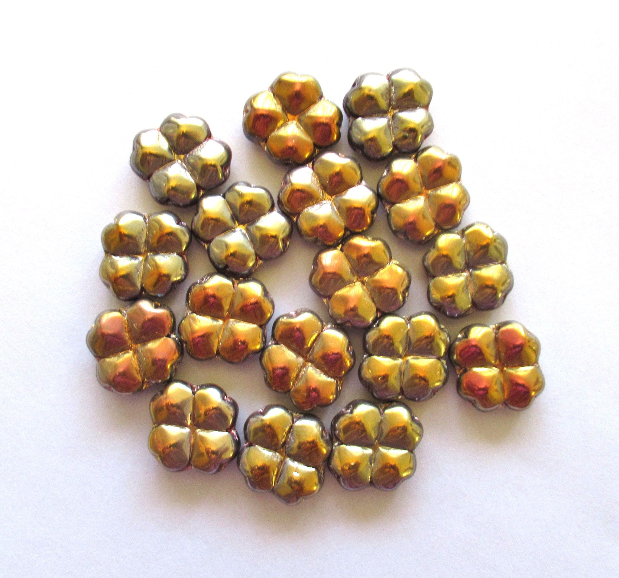 Eight 15mm Czech glass clover beads - two tone metallic gold four leaf clover shaped beads - 00011