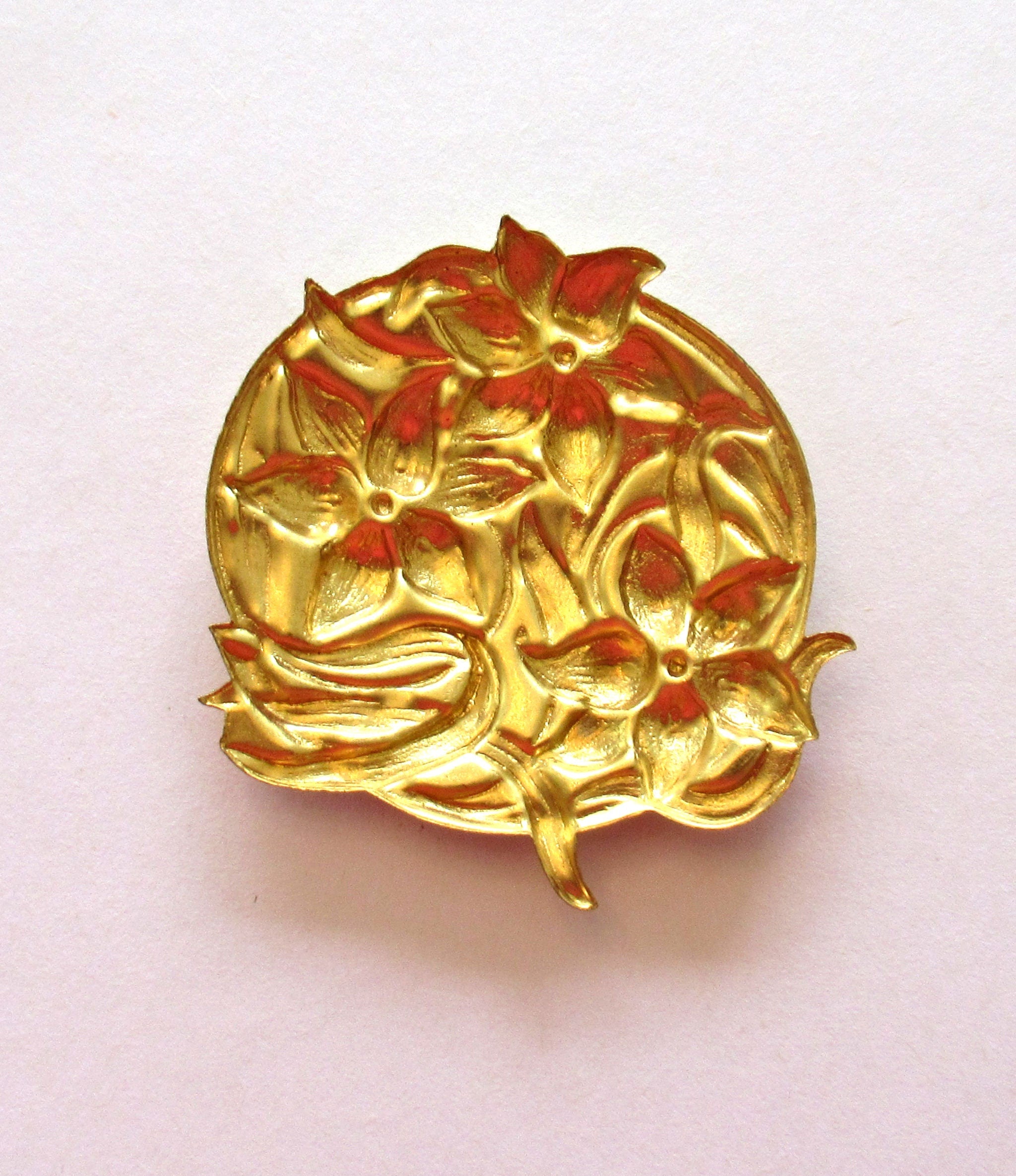 One raw brass floral medallion - stylized Victorian flower pendant -ornament - brass stamping - 2 inches in diameter- made in USA C0095