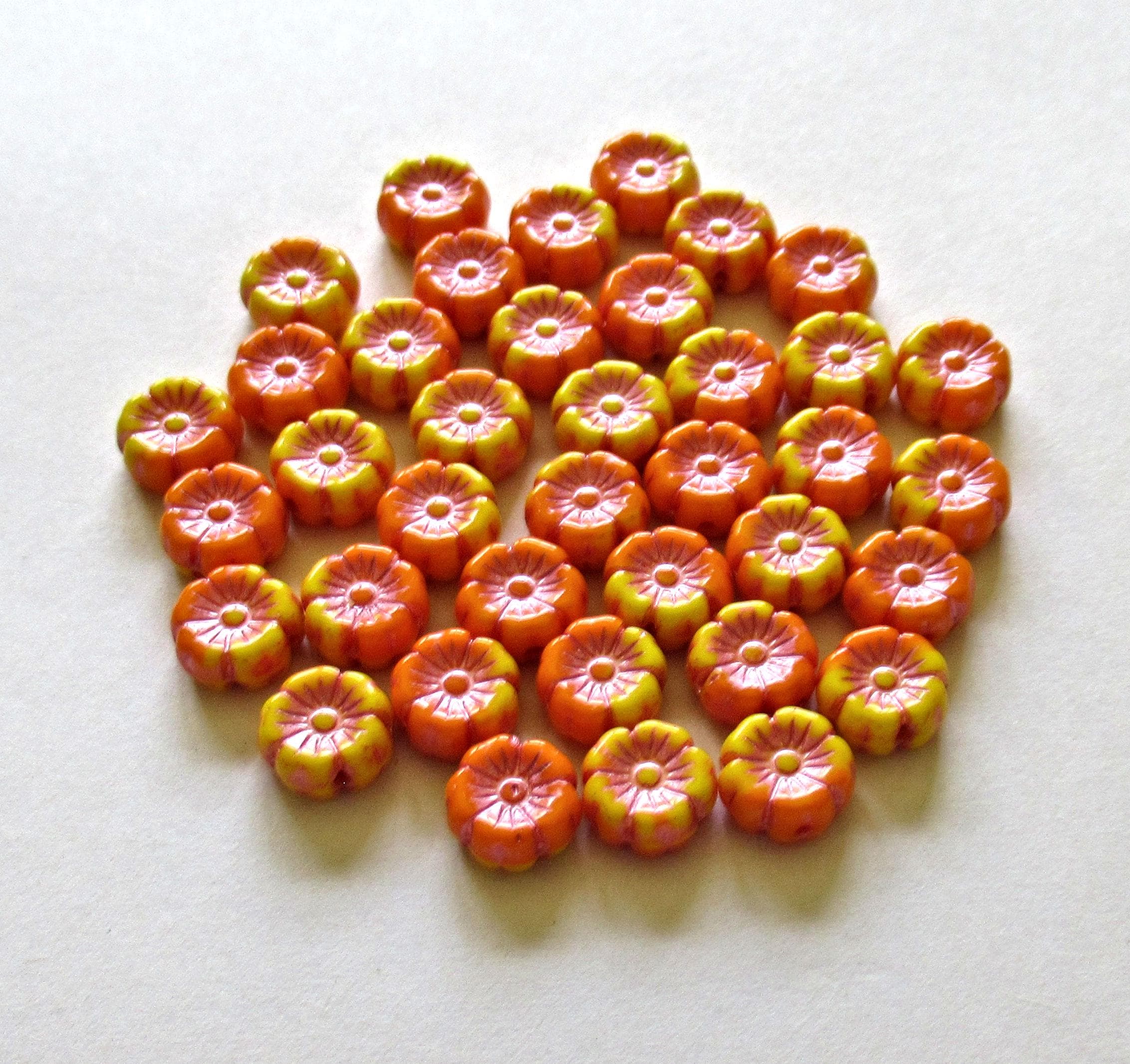 Lot of 15 8mm Czech glass flower beads - marbled opaque orange and yellow mix w/ pink centers - Hawaiian hibiscus flower beads C00701