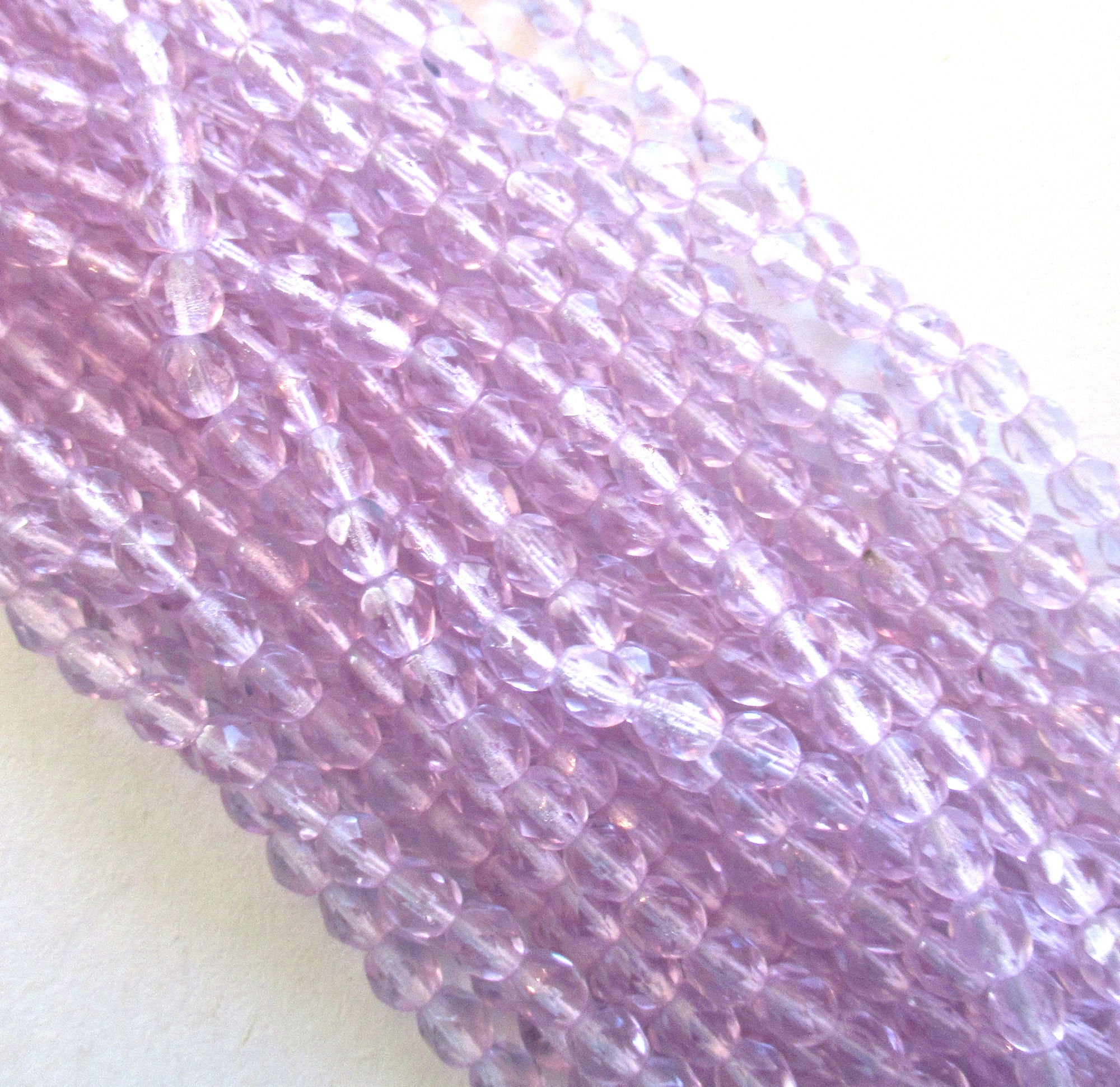 50 4mm Czech glass beads - Alexandrite Luster - lilac / lavender - fire polished faceted round beads C0055