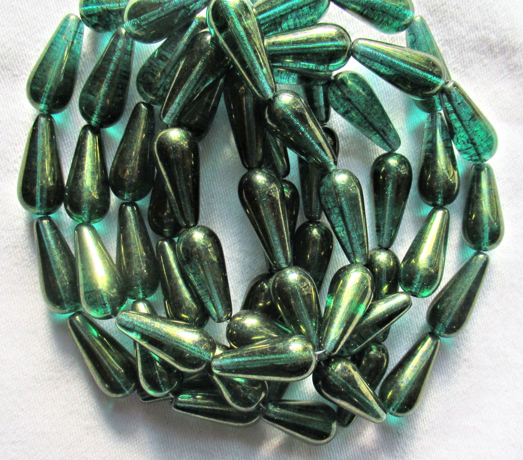 Lot of six Czech glass long teardrop beads - viridian teal green with a splotchy gold finish - 9 x 20mm elongated tear drops 20106