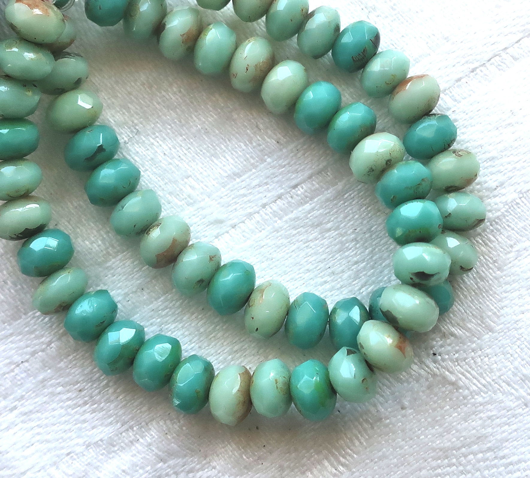 30 small puffy rondelle beads, turquoise blue green mix with a picasso finish, 3mm x 5mm faceted Czech glass rondelles 53101 - Glorious Glass Beads