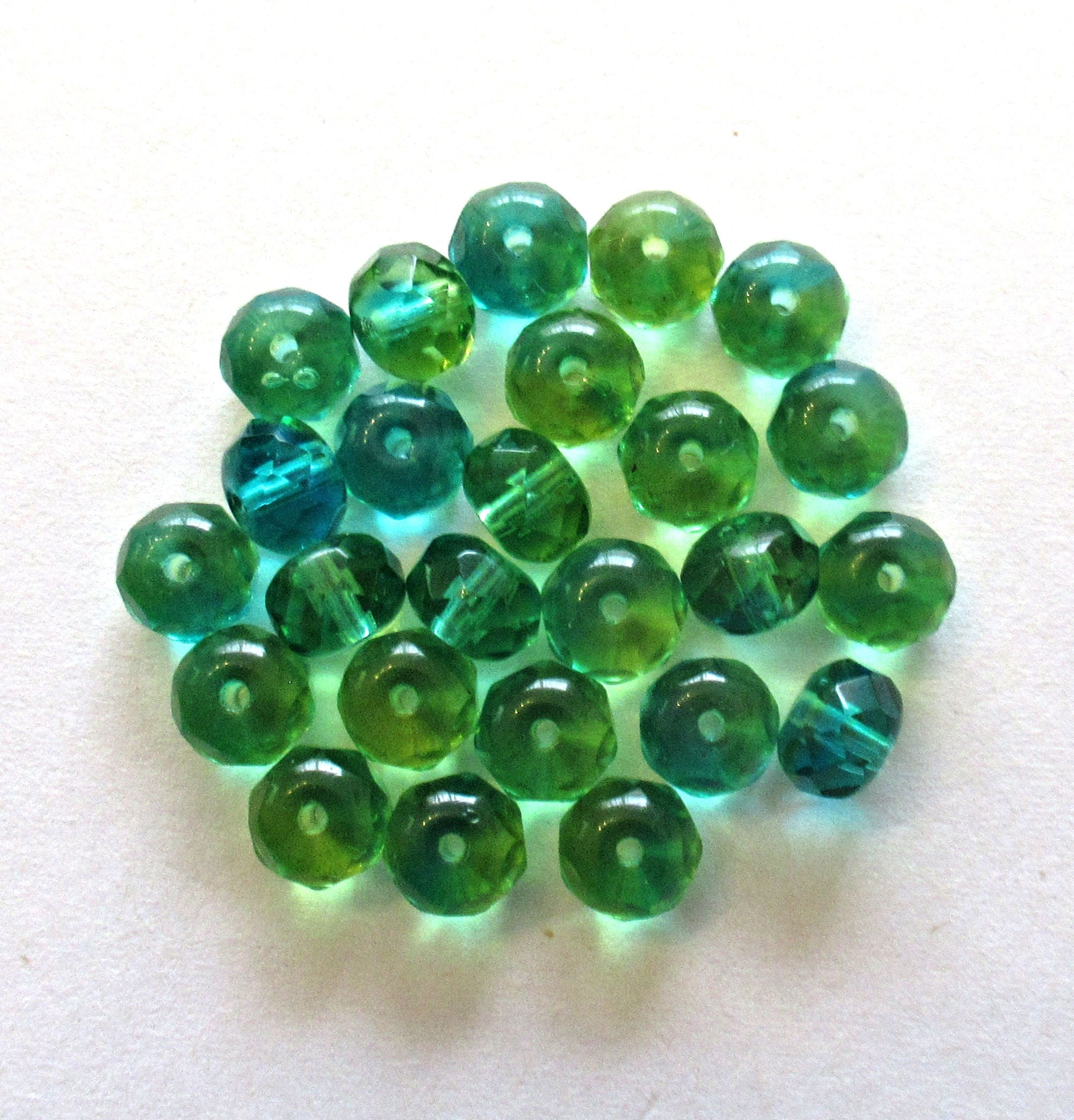 25 faceted Czech glass puffy rondelle beads - 5 x 7mm transparent green and blue mix rondelles - faceted fire polished beads - 00051