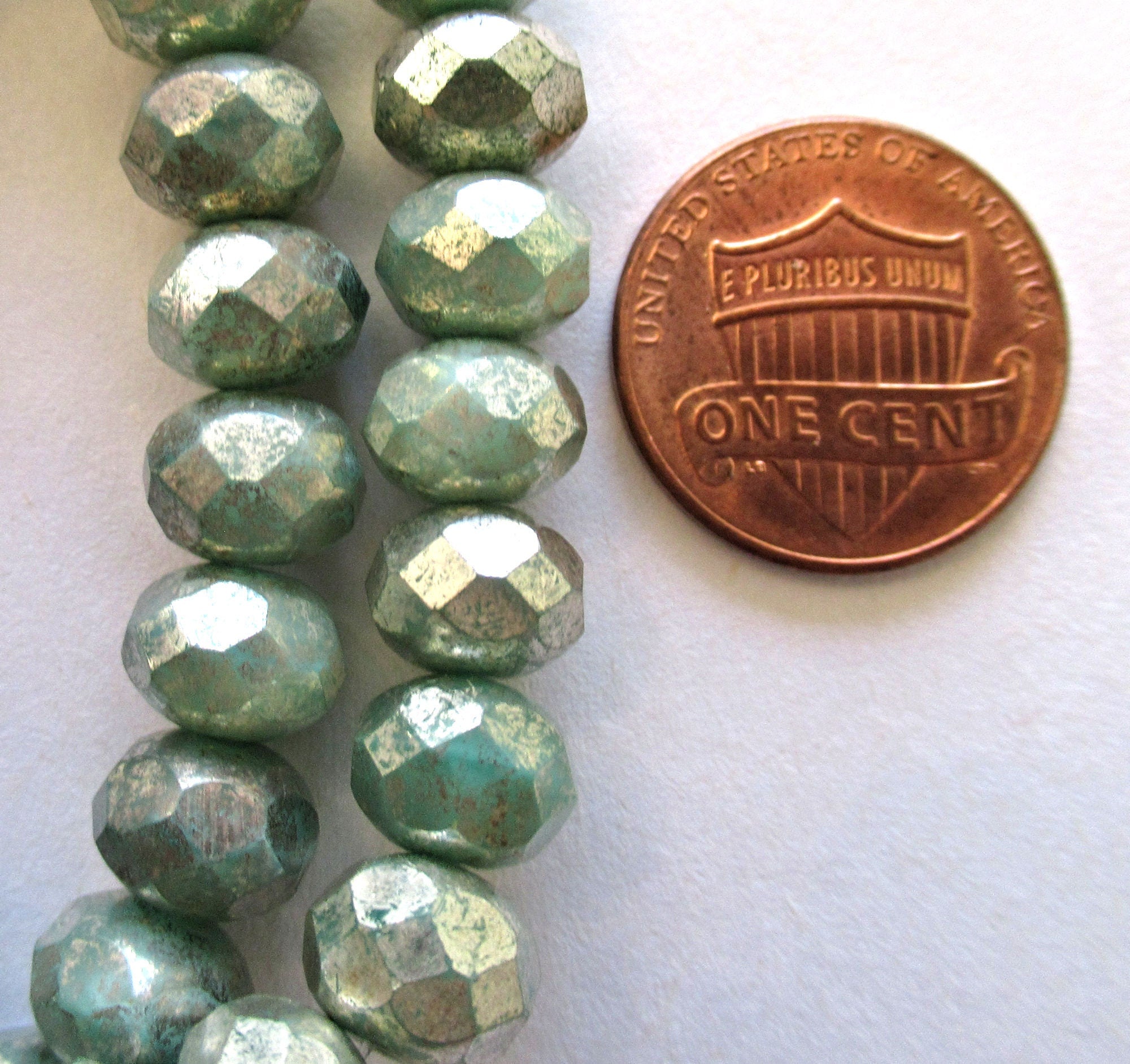25 Czech glass puffy rondelle beads - blue green with a heavy silver mercury picasso finish - 6 x 8mm faceted Czech glass rondelles 00822