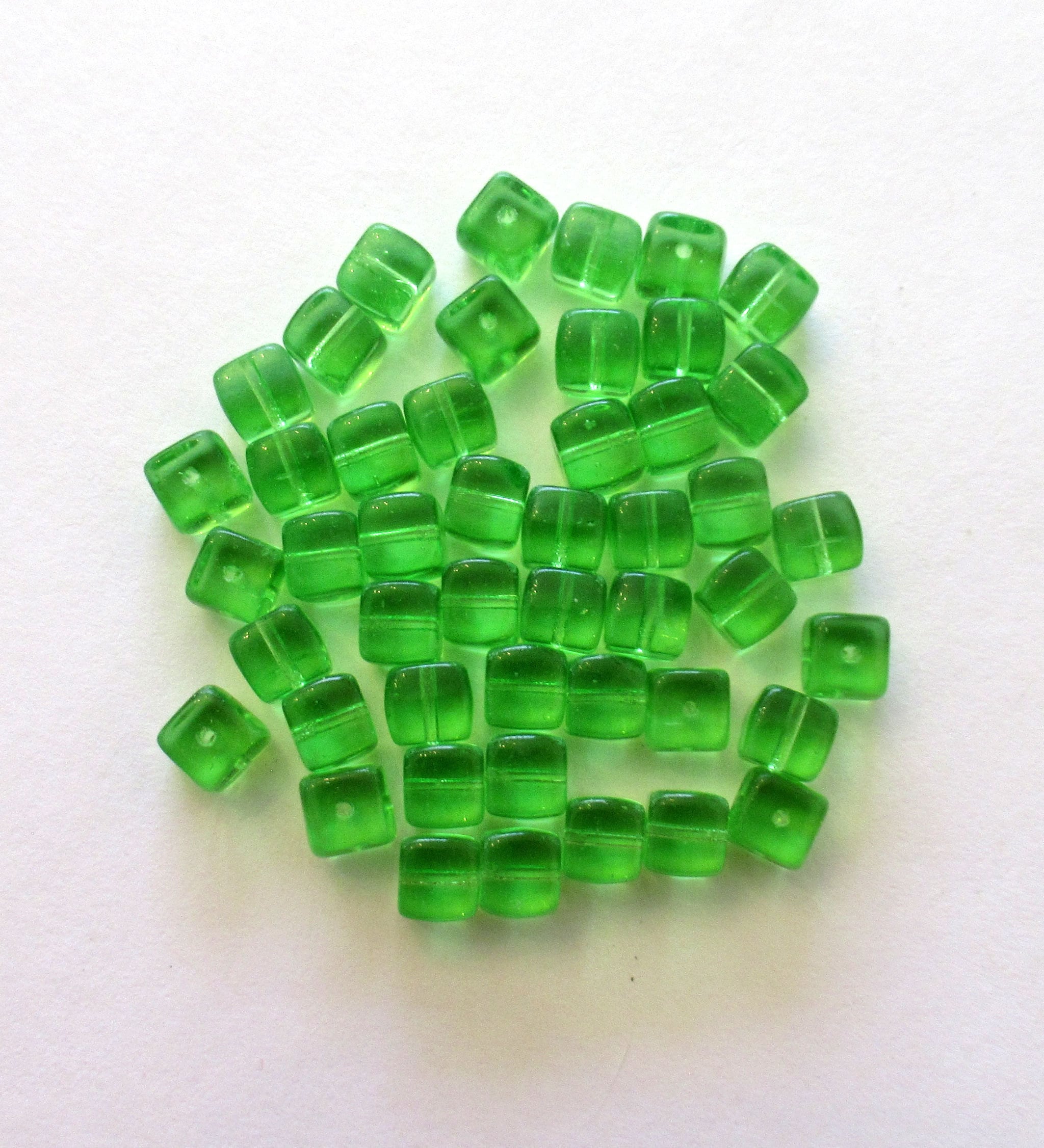25 peridot green cube beads - 5 x 7mm Czech glass beads - C4225