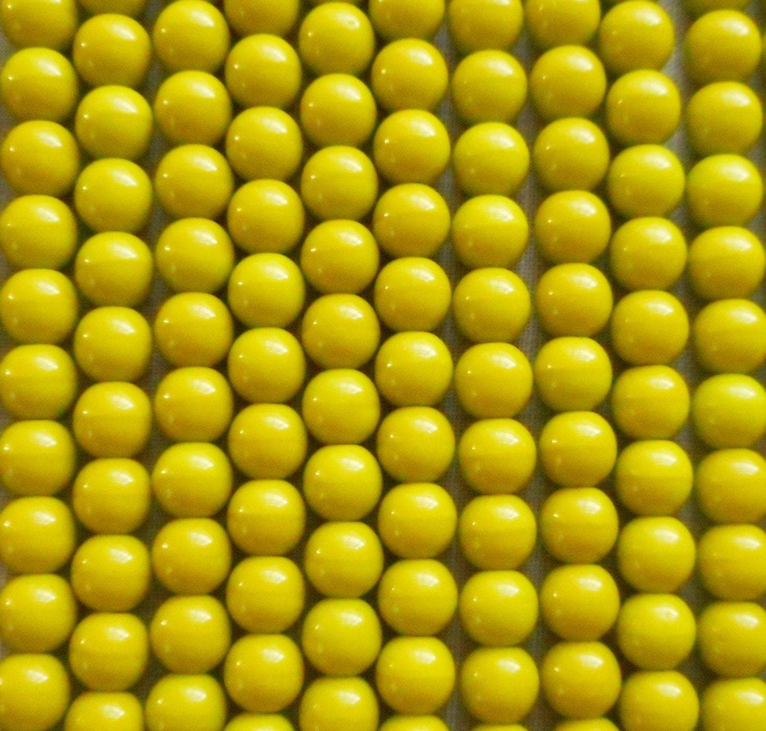 50 6mm Czech glass beads, druks, Opaque Olive Green smooth round druk beads C7750