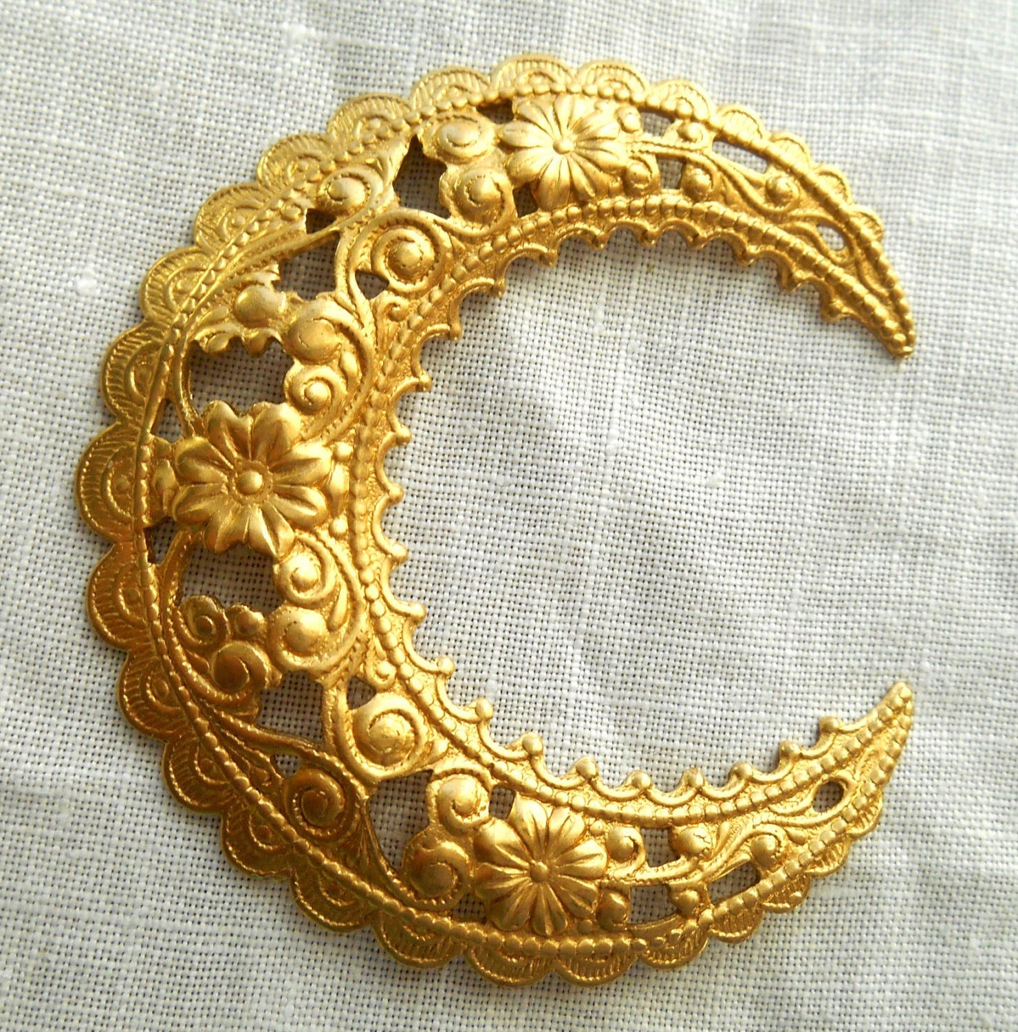 4 crescent raw brass stampings - ornate Victorian pendants - charms - connectors - earring - ornaments - 1.5" inches - USA made C00043