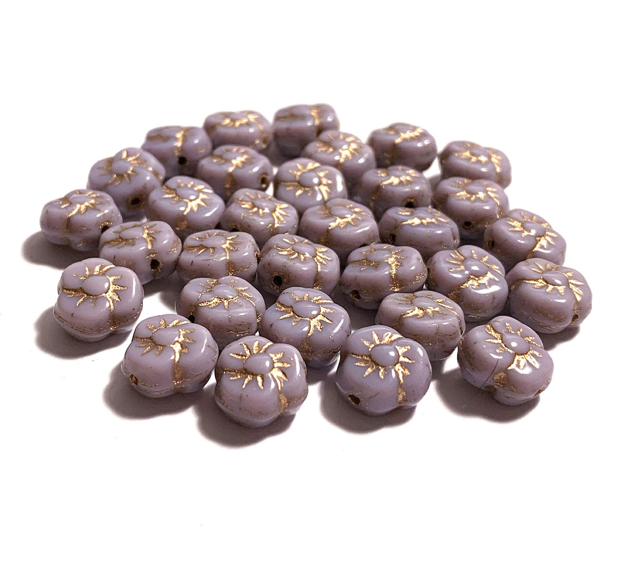 Twenty 9mm Czech pansy flower beads - opaque light purple or amethyst flower beads with gold accents - C0331