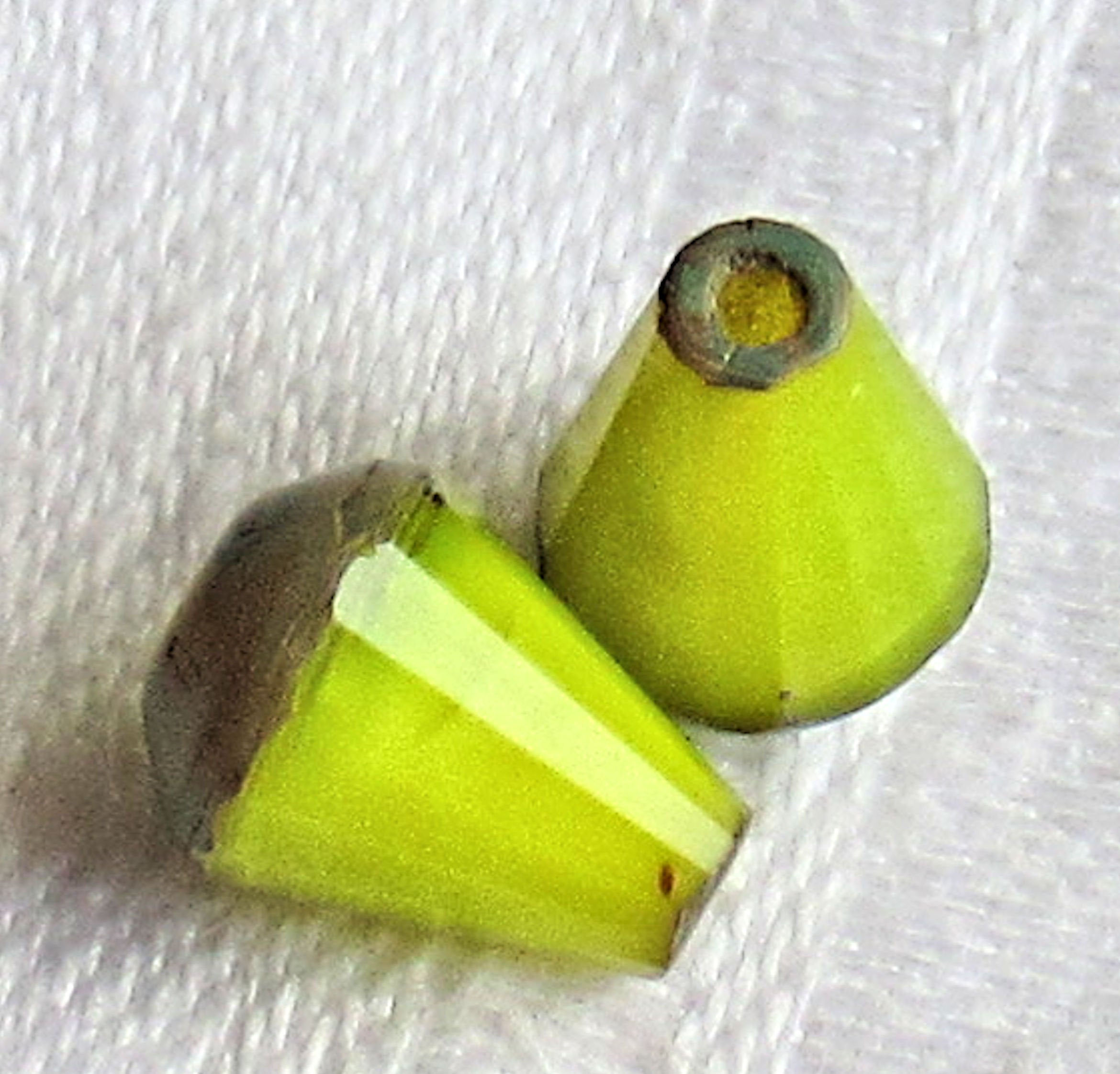 Lot of 15 8 x 6mm Czech glass teardrop beads - opaque silky lime green picasso - special cut, faceted, firepolished beads C05101 - Glorious Glass Beads