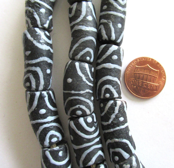 5 African Ghana glass tube beads - curved black beads w/ white zen pattern - large Krobo sand cast big hole rustic beads - C00561