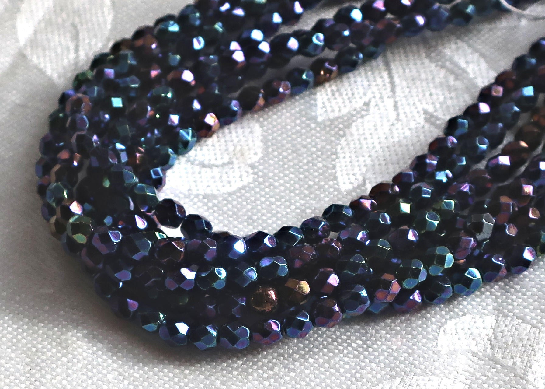 Lot of 50 4mm Blue Iris Czech glass beads, round faceted firepolished beads, C1650 - Glorious Glass Beads