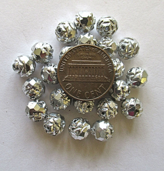 12 Czech glass rosebud beads - metallic silver beads - 7 x 8mm - faceted firepolished antique cut beads - C0025
