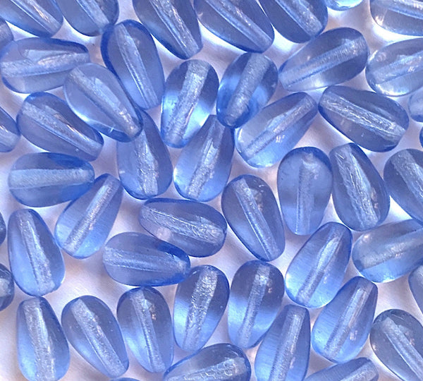 Lot of 25 10 x 6mm Czech glass light sapphire blue teardrop beads - center drilled smooth drop beads C0023
