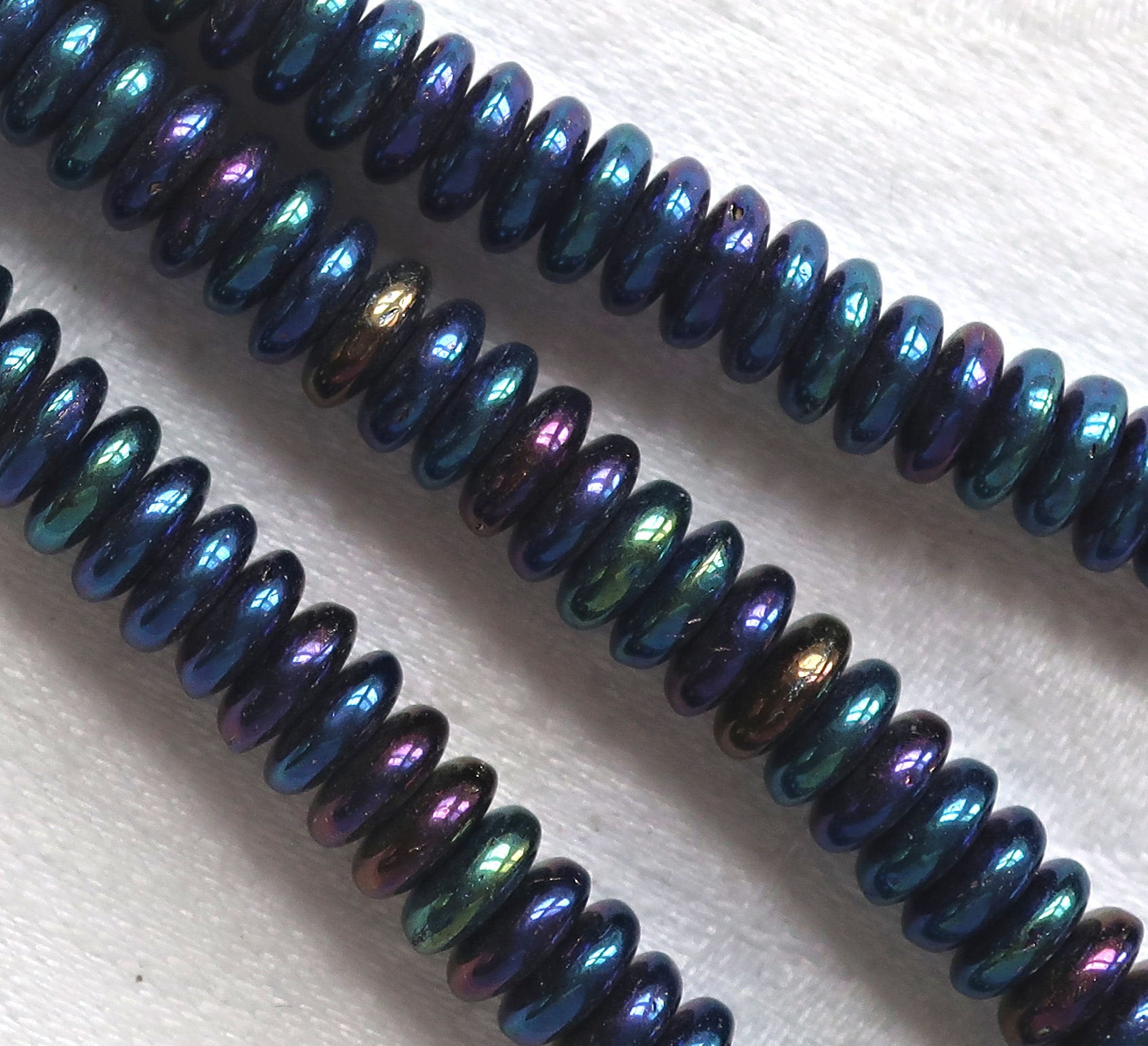 Lot of 50 6mm Czech glass rondelle beads, blue iris flat spacers or rondelles C0701 - Glorious Glass Beads