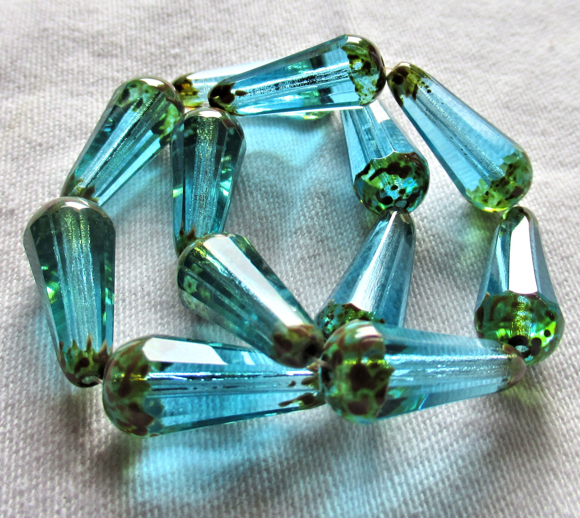 Aqua Faceted Glass Stones - Treefrog Beads
