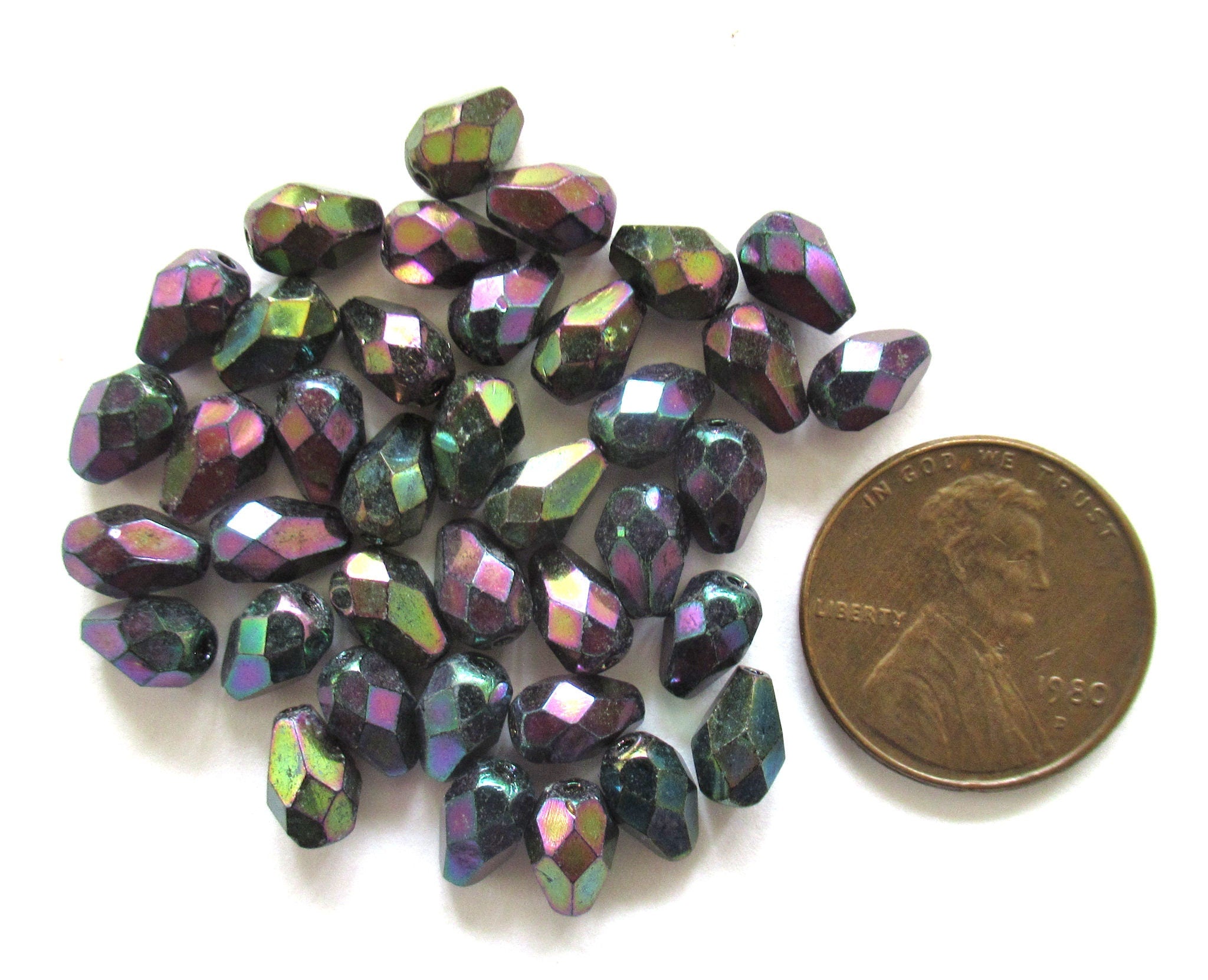 Lot of 25 7 x 5mm Czech glass purple iris teardrop beads - faceted fire polished beads C0067