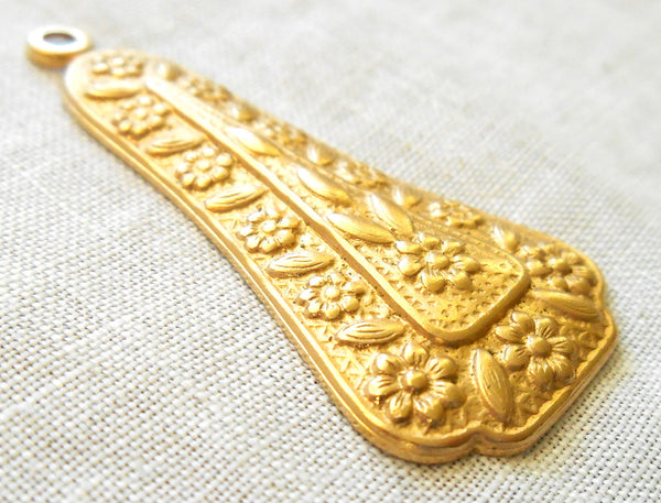 1 Raw Brass Stamping, a medium sized Victorian, Art Nouveau, Deco dangle, pendant, charm, drop, earring, 41mm x 19mm, made in the USA C1401 - Glorious Glass Beads