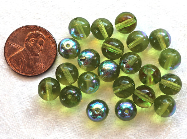 Lot of 25 8mm Czech glass druks, Peridot Green smooth round druk beads C0401 - Glorious Glass Beads