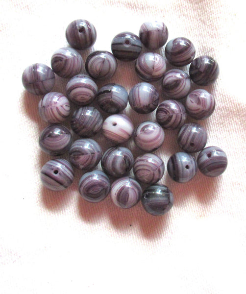 Lot of 25 8mm Czech glass druks - opaque amethyst or purple and white swirled glass - smooth round druk beads