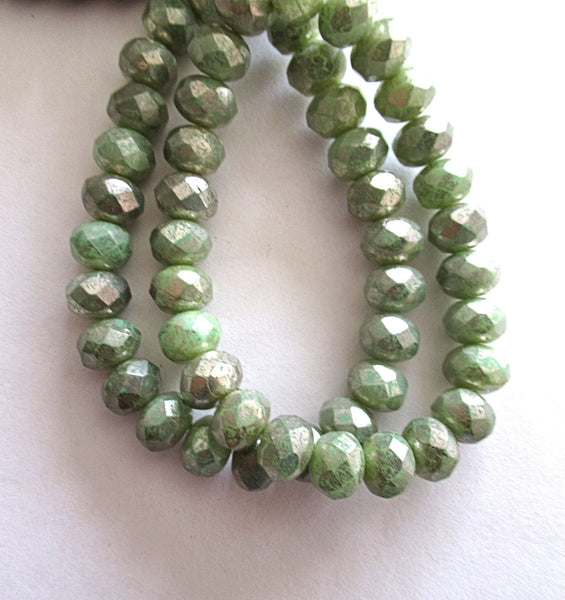 25 Czech glass puffy rondelle or donut beads - 8 x 6mm mint green beads with a silver mercury finish - fire polished faceted beads - C00003