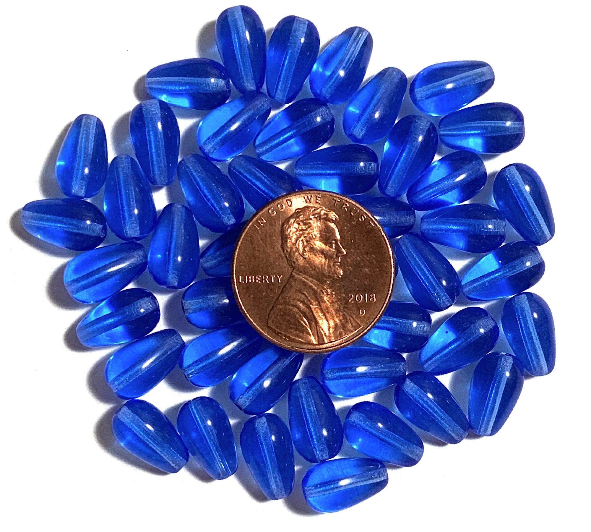 Lot of 25 10 x 6mm Czech glass sapphire blue teardrop beads - center drilled smooth drop beads C0012