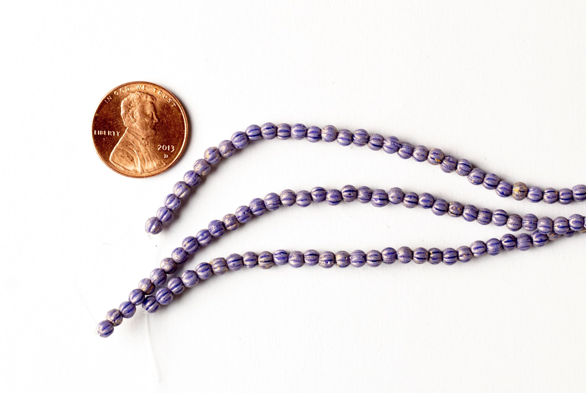 Lot of 100 3mm Amethyst Purple Pacificia Elderberry beads, pressed opaque purple glass Czech beads, C0361