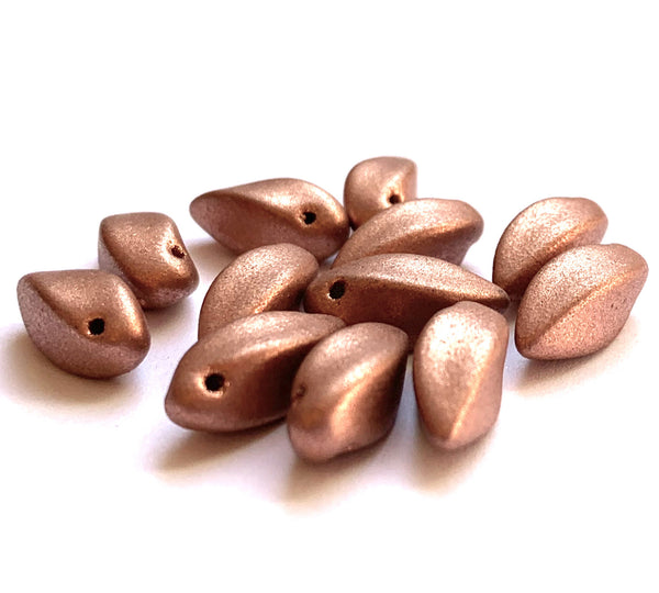 20 Czech glass twisted teardrop, petal or dagger beads - top drilled 6 x 12mm matte metallic copper pressed glass beads C0038